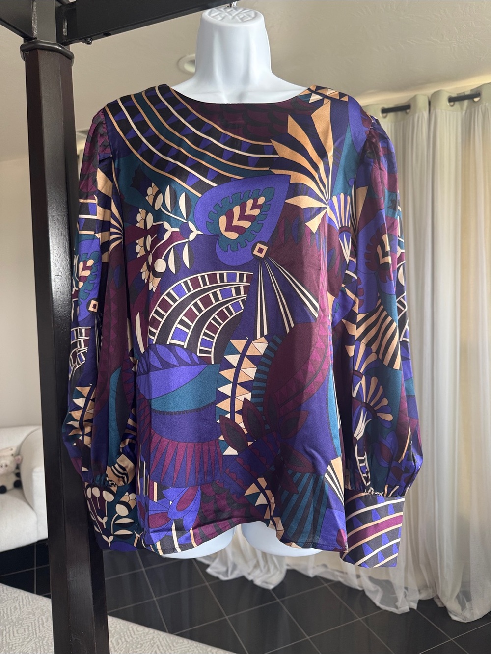 Ann Taylor Purple Floral Geometric Long-Sleeve Blouse